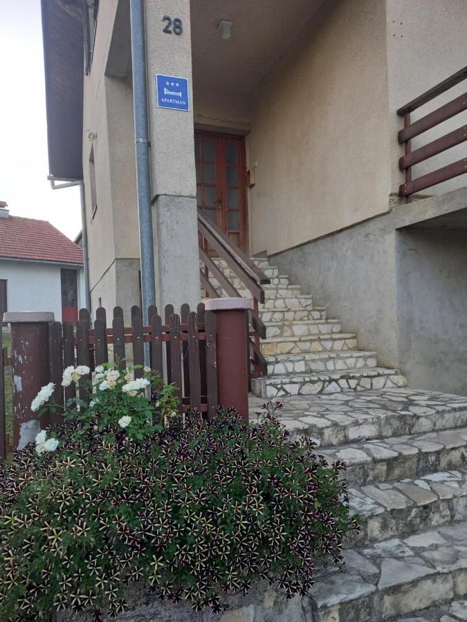 Apartman Ivano Apartment Gospić Екстериор снимка